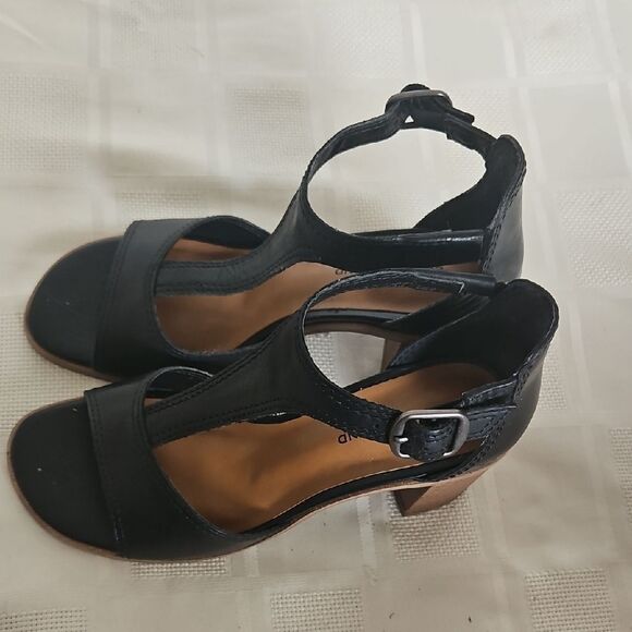 HOST PICK🥳 Lucky Brand Black Heels with Chunky Heel and Ankle Strap - Picture 12 of 16